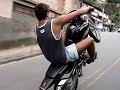 aprendendo a empinar motos 3