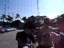 um poko da nossa turma zuando muito na porta do play s