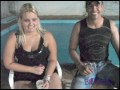 Bruninha pagou mico para comemorar 20 anos