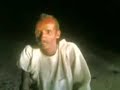 شوفو السوداني الي منسم مش عارف الله وين حاطو