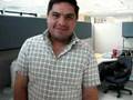 Felipe nos enseña a chiflar como grillo