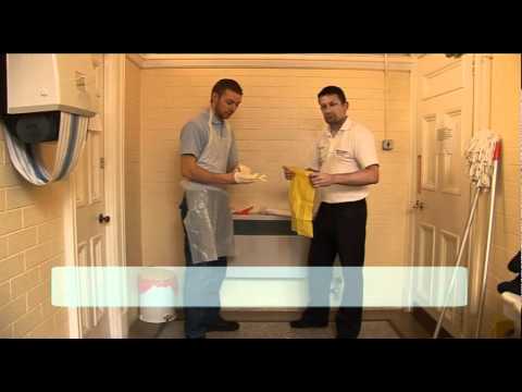 how to treat vomiting bug