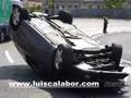 ACCIDENTE CON VUELCO EN BILBAO.