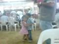 espino bailando con victoria