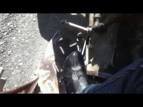 how to adjust clutch on mf 135