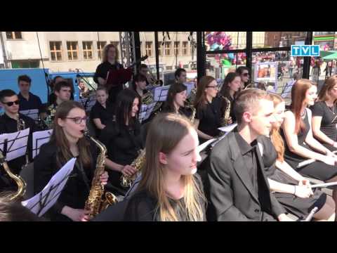 Click to View : Orkiestra Dęta Państwowej Szkoły Muzycznej II st. im. Ryszarda Bukowskiego z Wrocławia - Koncert na Placu Solnym 7 maja 2016 roku.