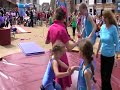 Prinses Laurentien bij circusschool de Hoogte