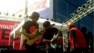 เพลงใหม่ของวงCOMA - เพลงเล็กกว่าโลง Live @ Youth of nation Fest