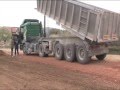 Articulated Lorry Delivery / Camión articulado Entrega