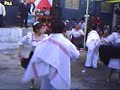 aqui esta el aula del 2� sec y su tutor el prof williams bailando el san juanito por el aniversario de la iep principe de paz.