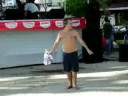 Os tiozinhos bebados amam o rock!!! Os tiozinhos bebados amam o rock!!!