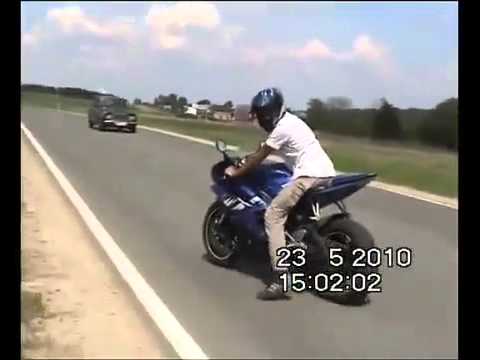 yamaha - Facebook: http://www.facebook.com/ifunnyvideoz Like us on facebook for more funny videos Brand new Yamaha R6 crash Brand new Yamaha R6 crash Brand new Yamaha...