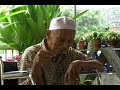 \"Apasal keris nak taruh situ?\"