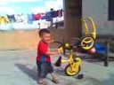 Junior detonando na bike