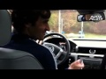 Raúl en el coche cantando la canción que le ha dedicado la afición del Schalke Señor Raúl