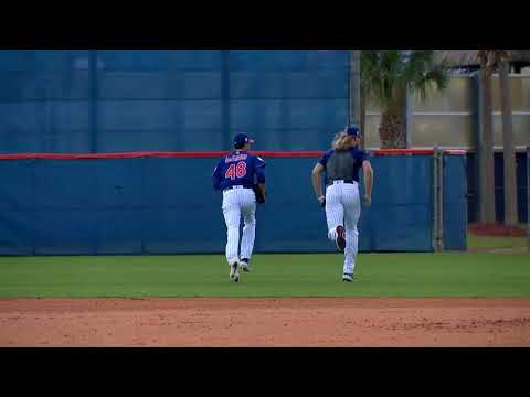 Video: Jacob deGrom and Noah Syndergaard decided to race...who won?