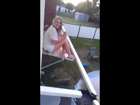 Drunk Girl Epic Fail_Best drunk videos of the week