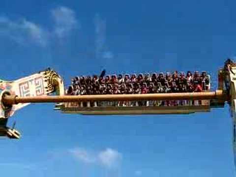 Hopi Hari - One of the BEST rides of Hopi Hari, on the video: Nick, me, Leka and Gabbie!