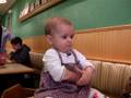 videos de Bailey on the table