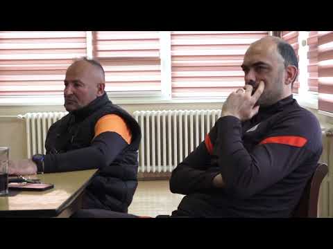 ФУДБАЛСKИ KЛУБ СПАРТАK ИЗ ТРНАВЕ ПОСЕТИО ЈЕ ИСТАKНУТИ ФУДБАЛСKИ СТРУЧЊАK ЗВОНKО ЖИВKОВИЋ