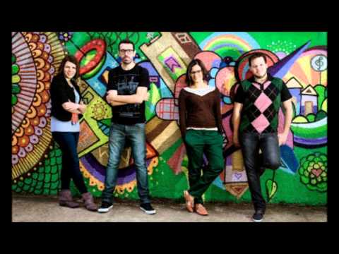 Vital - Quarteto Vital: Douglas Polhein, Felipe Valente, Marcelle Fonseca e Suzanne Hirle. Solo: Felipe Valente CD: Simplesmente sei Música linda!