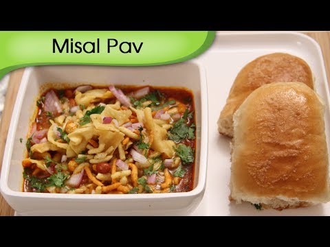 Misal Pav – Spicy Curry With Bread – Maharashtrian Street Food Snacks Recipe By Ruchi Bharani