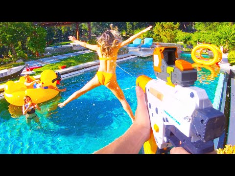 Nerf War: Super Soaker Battle