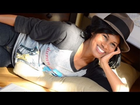Robinne Lee