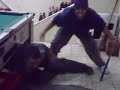 tomo lambreta?... passa de baixo da mesa!!!