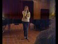 Miia Ruuskanen singing \"Kii\"
