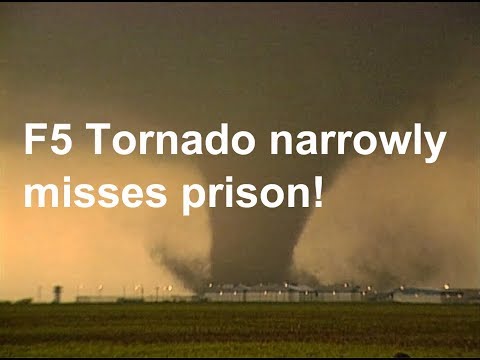 F5 - Following the tornado that struck Pampa, Texas on June 8, 1995, a second and larger tornado develops just outside town and tracks northeast toward Hoover. Ve...