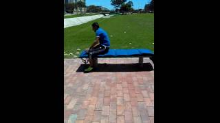rollo adelante en viga de equilibrio.