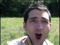 videos de Over reaction guy.flv
