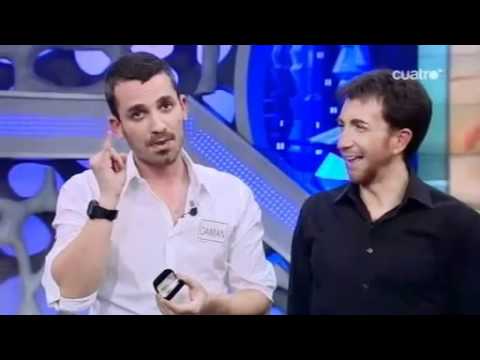 escepticos - Dar clik en la parte de má información o Mostrar más por favor.- En este programa llamado El Hormiguero los escepticos Juan y Damián hacen burla de anuncios ...