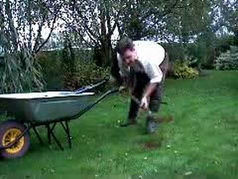 Hoggywart - Garden News correspondent Martin Fish demonstrates the best way to repair bare patches on lawns.