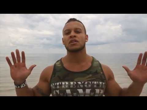 Elliot - World famous strength coach Elliot Hulse answers a question for Barstarzz. Check out his channel at https://www.youtube.com/user/strengthcamp Barstarzz, Cali...
