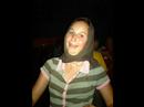 Ma Ririe (L)