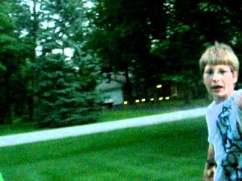 LotusFlowerxxXxx - a guy wants his yoyo back and will do anything to get it... but was there a yoyo in the first place?