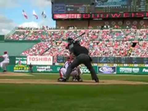 ichiro's amazing speed....