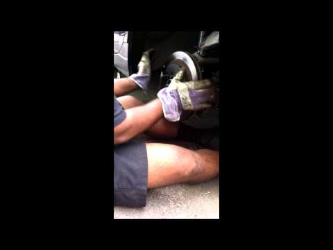 2006 Cadillac CTS   Rear Wheel Hub Assembly replacement
