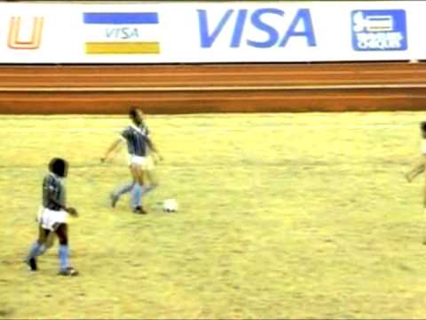 Sebfootball - Visit http://4Dfoot.com - the home of classic football *** When HSV took on Gremio in the 1983 Intercontinental Cup, the Germans might have noticed a stocky,...