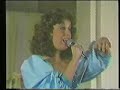 Regina interpretando este bello tema en un desfile de gala, video propiedad de PeruVision de Daniel Gracey  ( gracias por proporcionarnoslo para su publicacion )