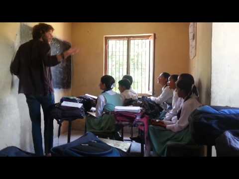 how to volunteer in india