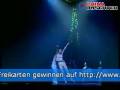 videos de Akrobatik-Ballett „Swan Lake erneut auf Tournee