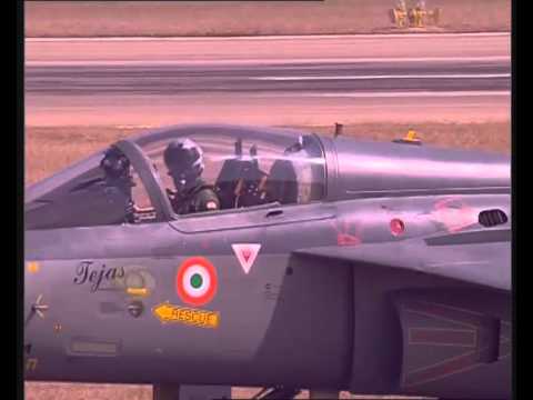 PM Modi inaugurates 'Aero India-2015' in Bengaluru