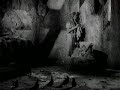 Vidina pesma, dok veze košulju Baš Čeliku