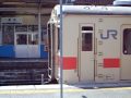 JR 105系 @ 橋本駅 -Hashimoto station.