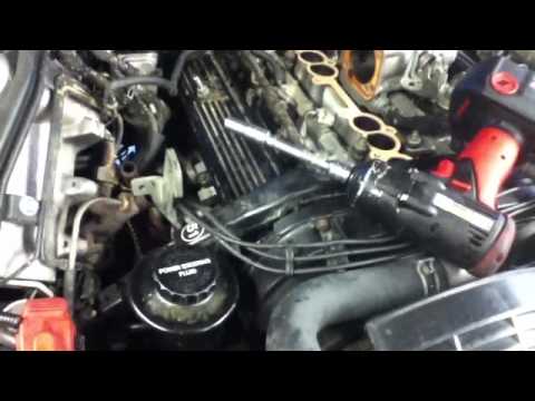 How to replace valve cover gaskets on Toyota 3.0l V6