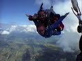 Saut en parachute de Simon - Version courte (21-07-06)