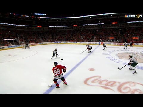 Video: Brent Seabrook's 2nd goal of season stands after Wild challenge